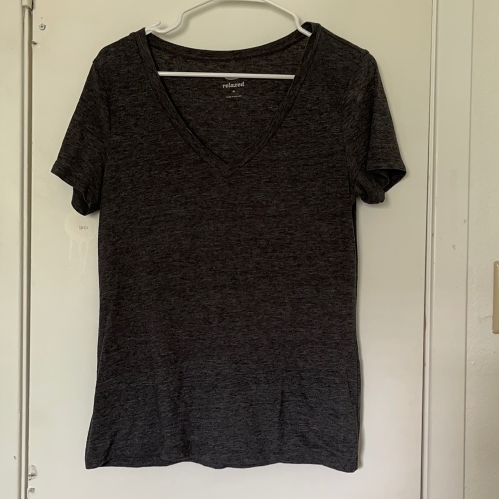 Old navy v-neck tee